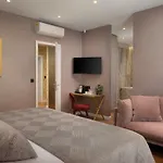 Five Elements Luxury Split