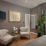 Alojamento de Acomodação e Pequeno-almoço Five Elements Luxury 4*