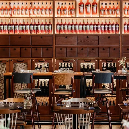 Five Elements Luxury Σπλιτ