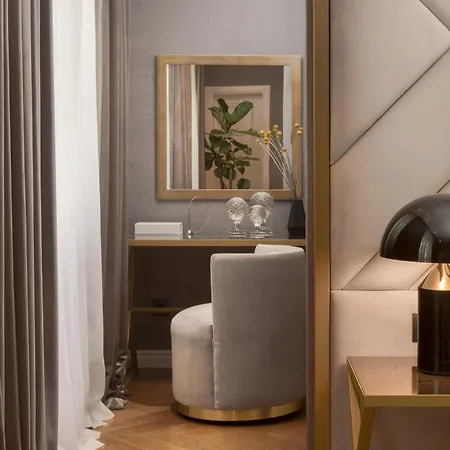 Bed and Breakfast Five Elements Luxury Σπλιτ