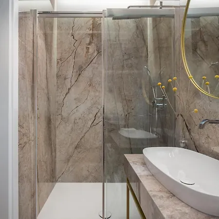 Bed and Breakfast Five Elements Luxury Σπλιτ