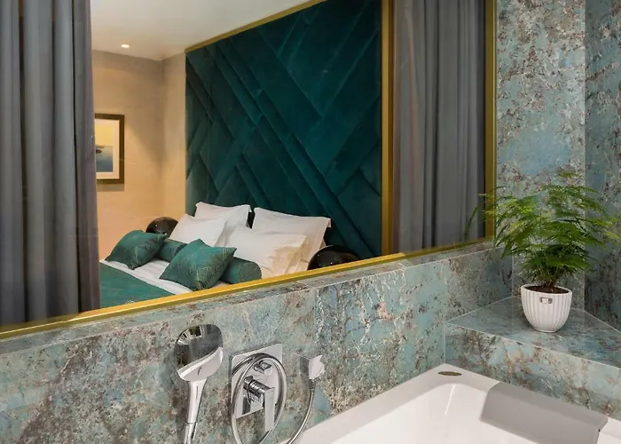 Five Elements Luxury Bed & Breakfast